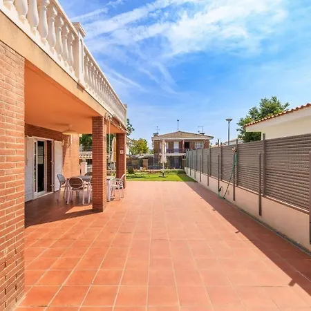 Dom wakacyjny Golden *